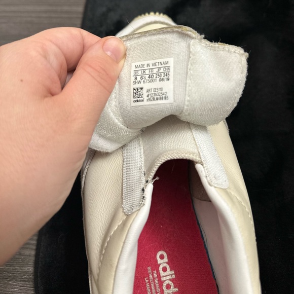 Adidas Falcon RX Triple White size 8 women great condition only worn a few times - Picture 7 of 11